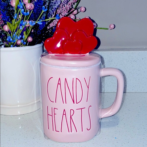 PF❗️RAE DUNN CANDY HEARTS VALENTINE FARMHOUSE COFFEE TEA MUG W TOPPER - Picture 1 of 7